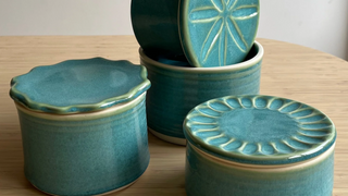 Handmade Ceramic Butter Bell vs. Regular Butter Dish: What’s the Difference?