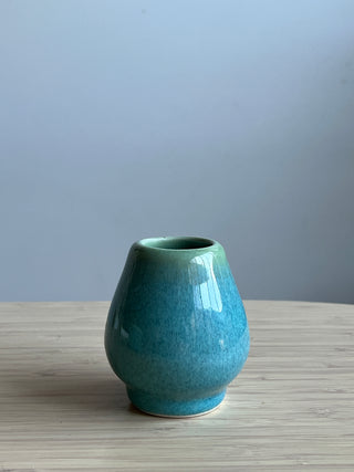 Handmade Ceramic Matcha Tea Set – Matcha Bowl & Whisk Stand