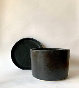Black Planter