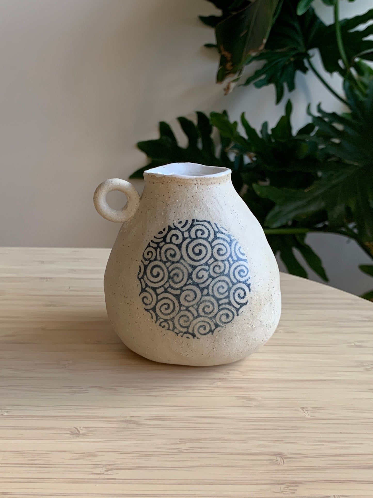 Make at home - clay kit and class - Vase