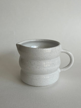 Jugs and Pourers
