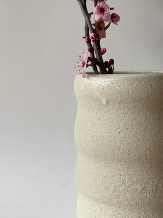 White Wiggle Vase